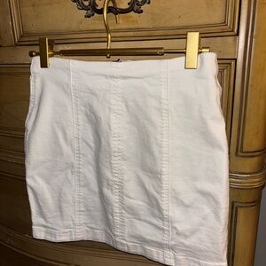 Wild Honey Cream Mini Skirt